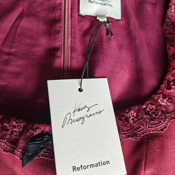 REFORMATION Bunny Dress in Chianti, size 4 - Picture 6 of 7